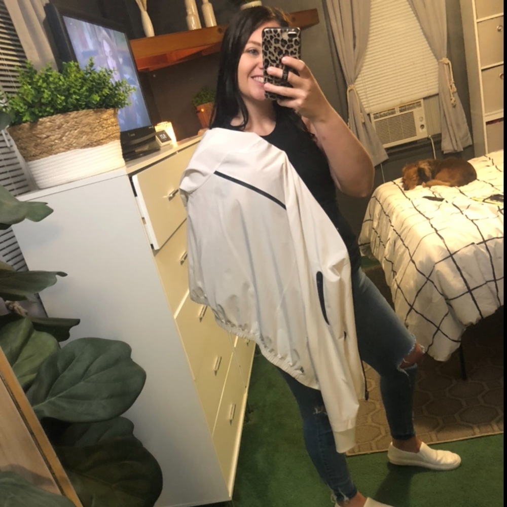 Fabletics White Windbreaker Jacket - image 2